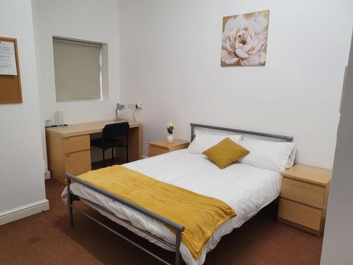 D19 Sangha Hall Leicester Kültér fotó
