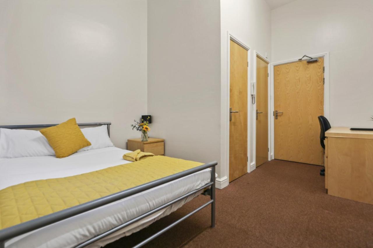 D19 Sangha Hall Leicester Kültér fotó